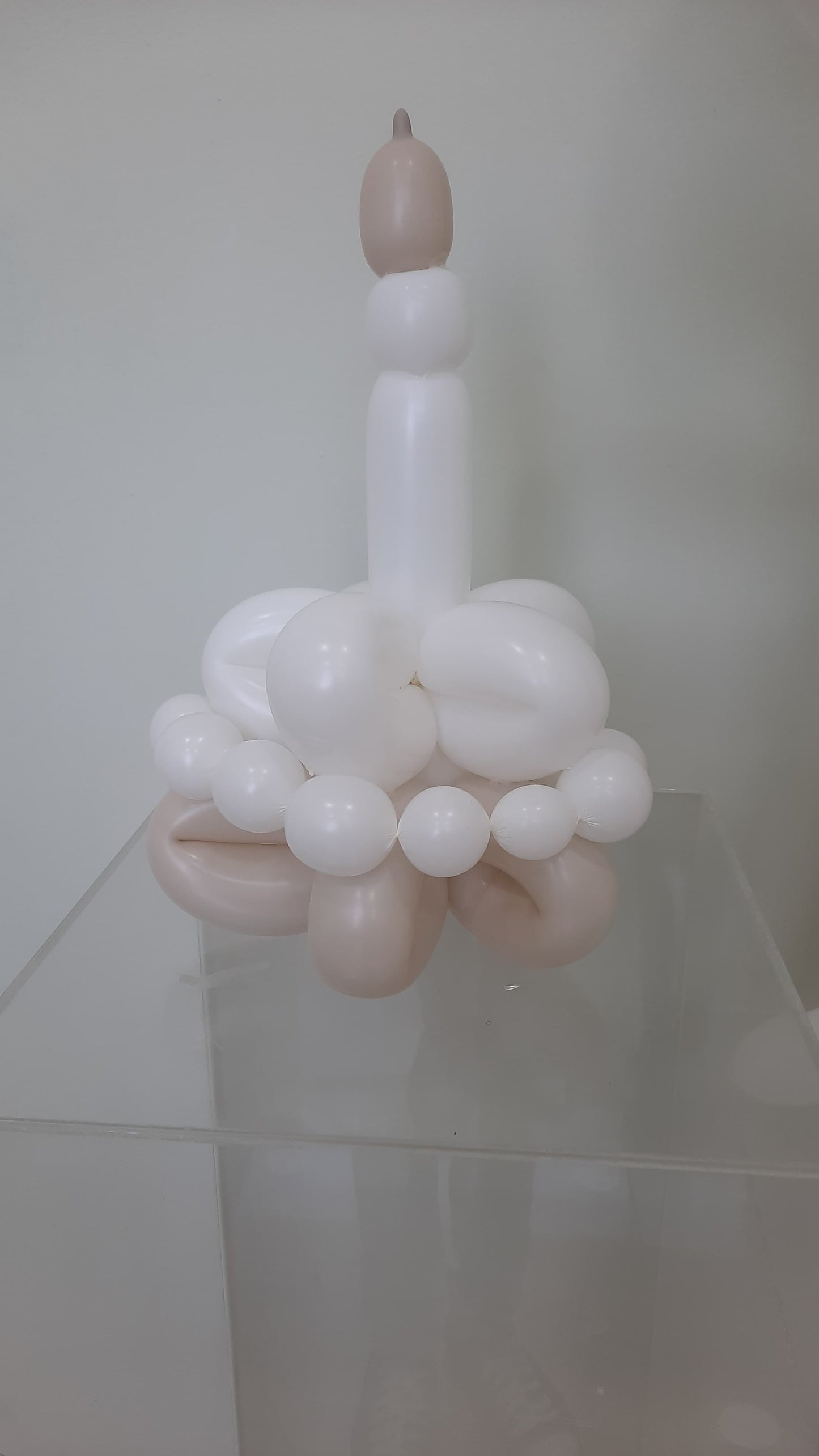 Balloon cake